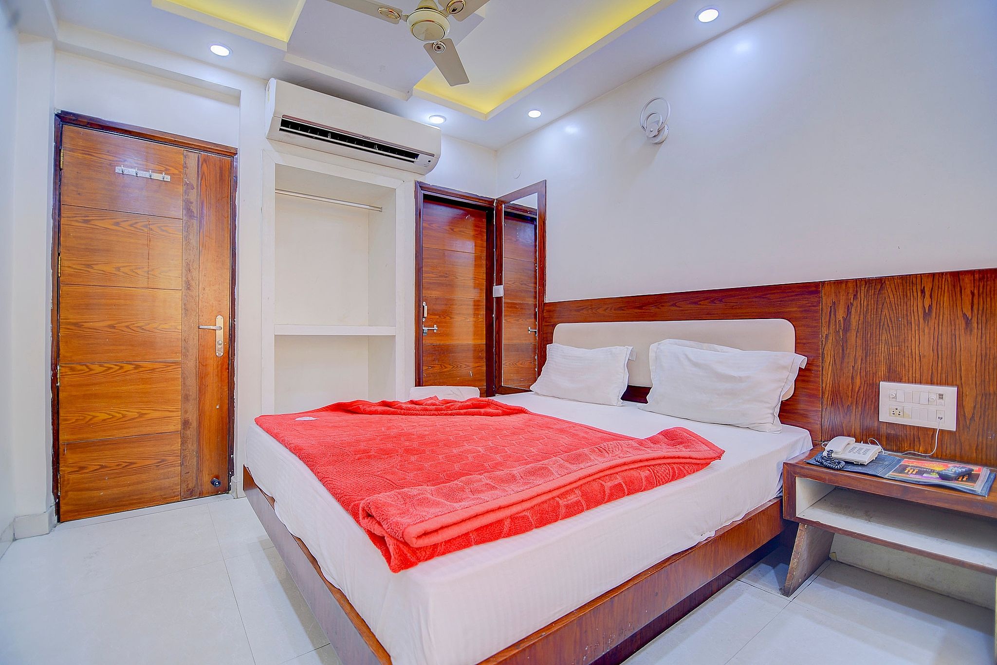 Hotel Le Mem Standard AC Double Room 5