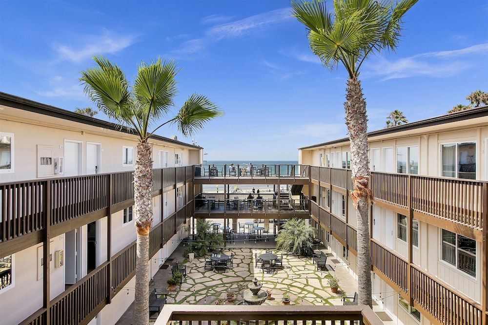 undefined Ocean Beach Hotel 6