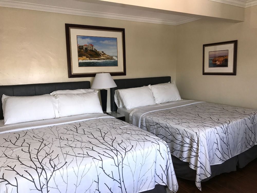 undefined Ocean Beach Hotel 3