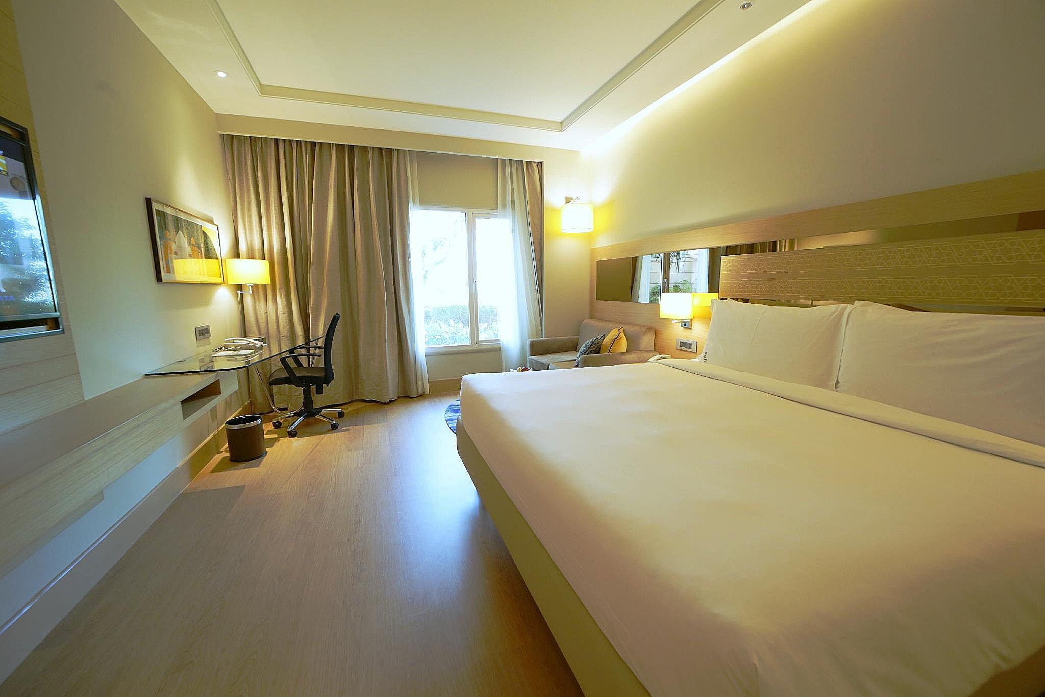 undefined Holiday Inn Agra MG Road, an IHG Hotel 9