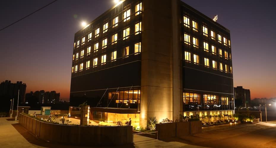 undefined Eulogia Inn 6