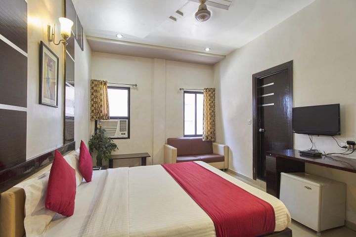 Hotel Rudra Mahal Deluxe Room 4