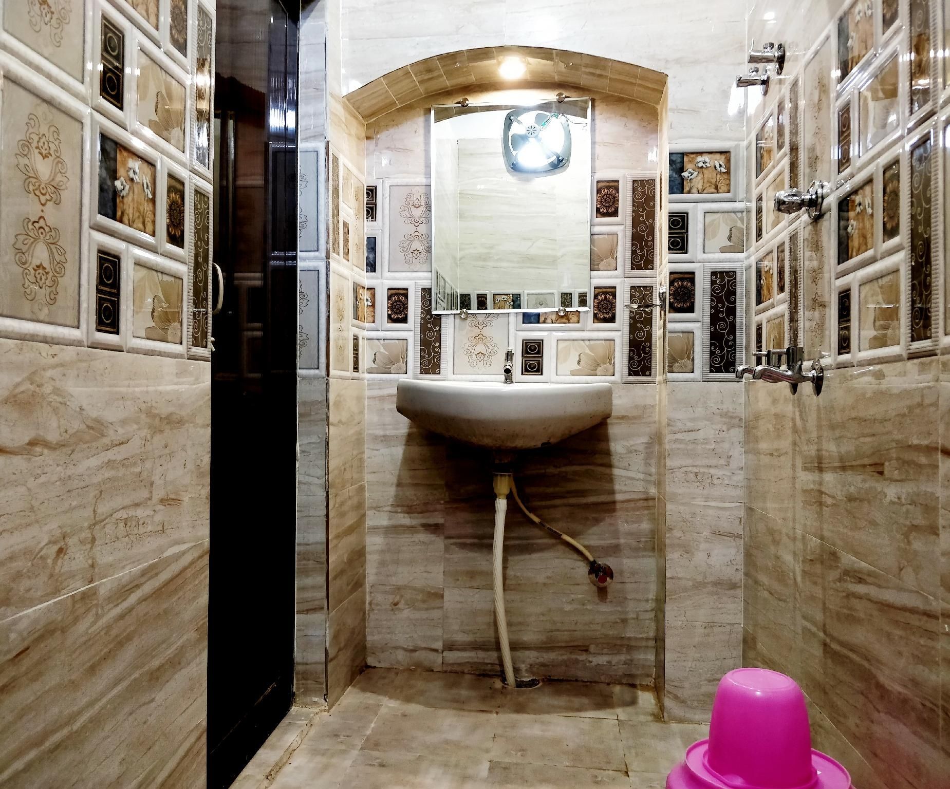 undefined City Hotel 8