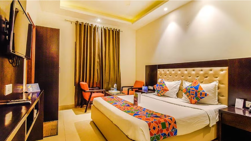 Super Deluxe Room