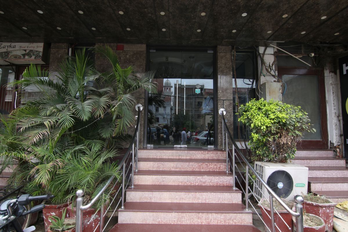 undefined Hotel CJ International 7