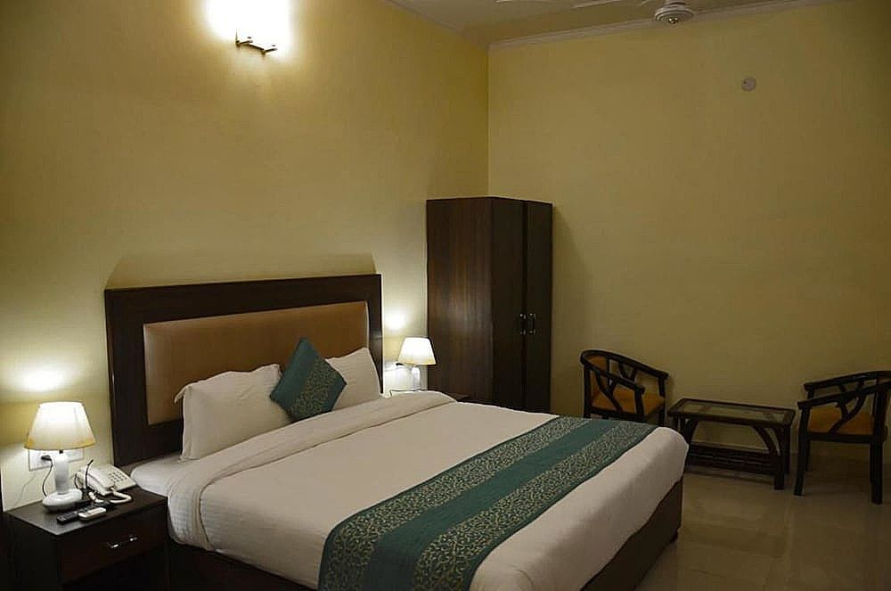 Elm Tree Deluxe Room, Non Smoking