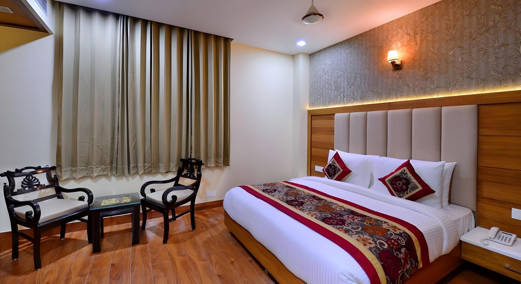 undefined Grand Hridey 1 Minute from Railway Station 7