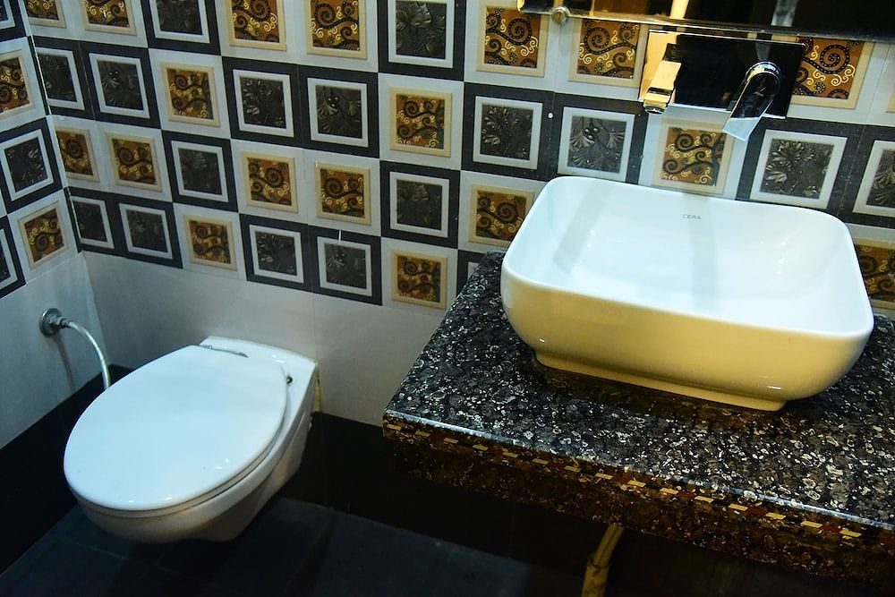 Hotel Karan Residency Deluxe Room -5 Mins Walk from Golden Temple 28
