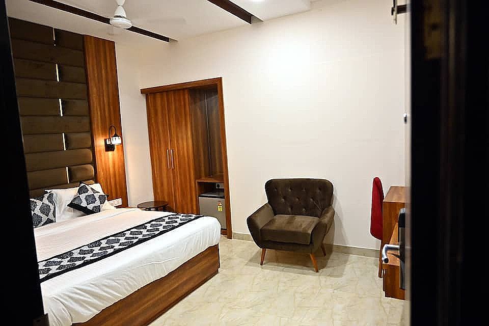 Hotel Karan Residency Royal Suite-Luxury Stay 5 mins walk from Golden Temple 24