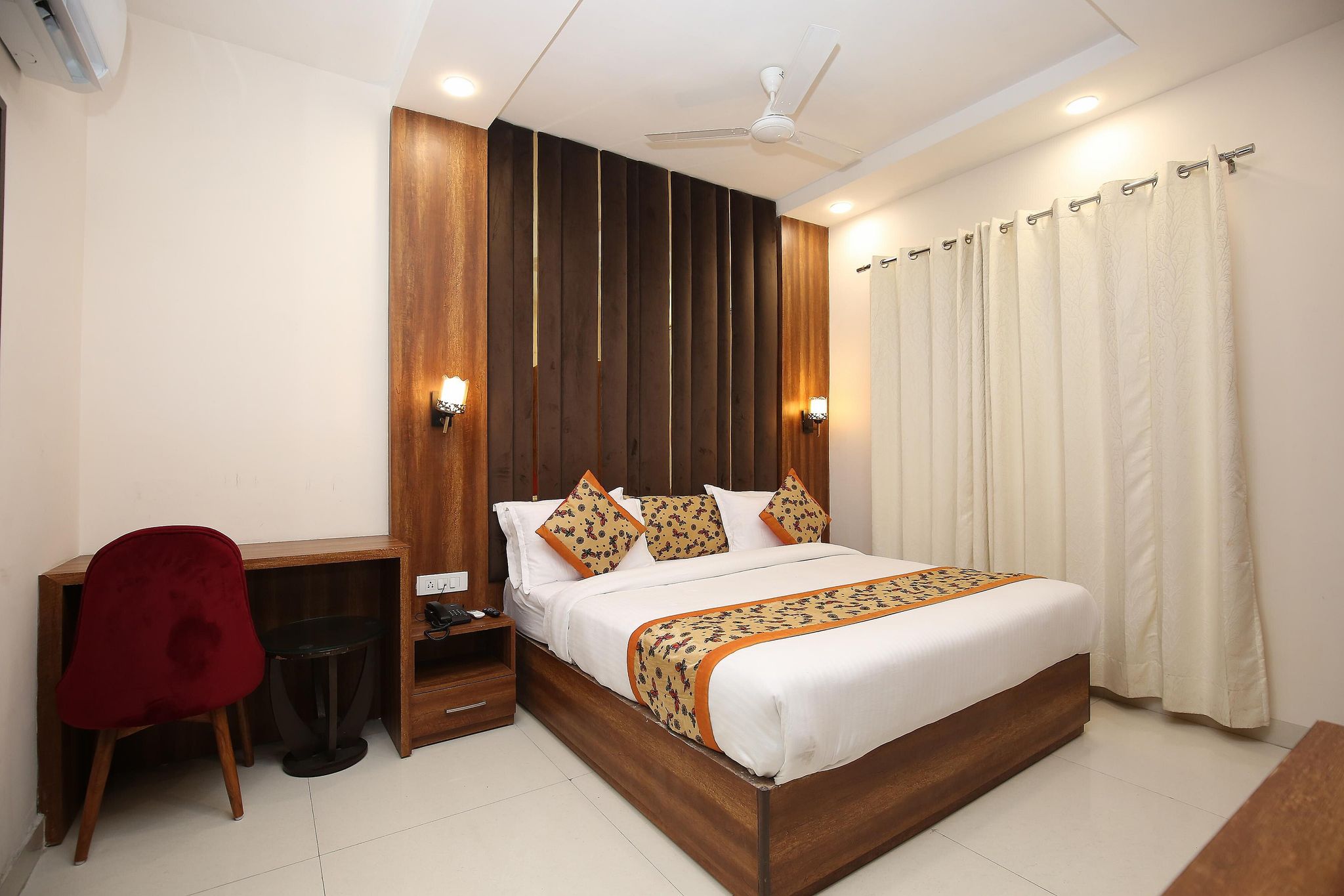 Hotel Karan Residency Royal Suite-Luxury Stay 5 mins walk from Golden Temple 16