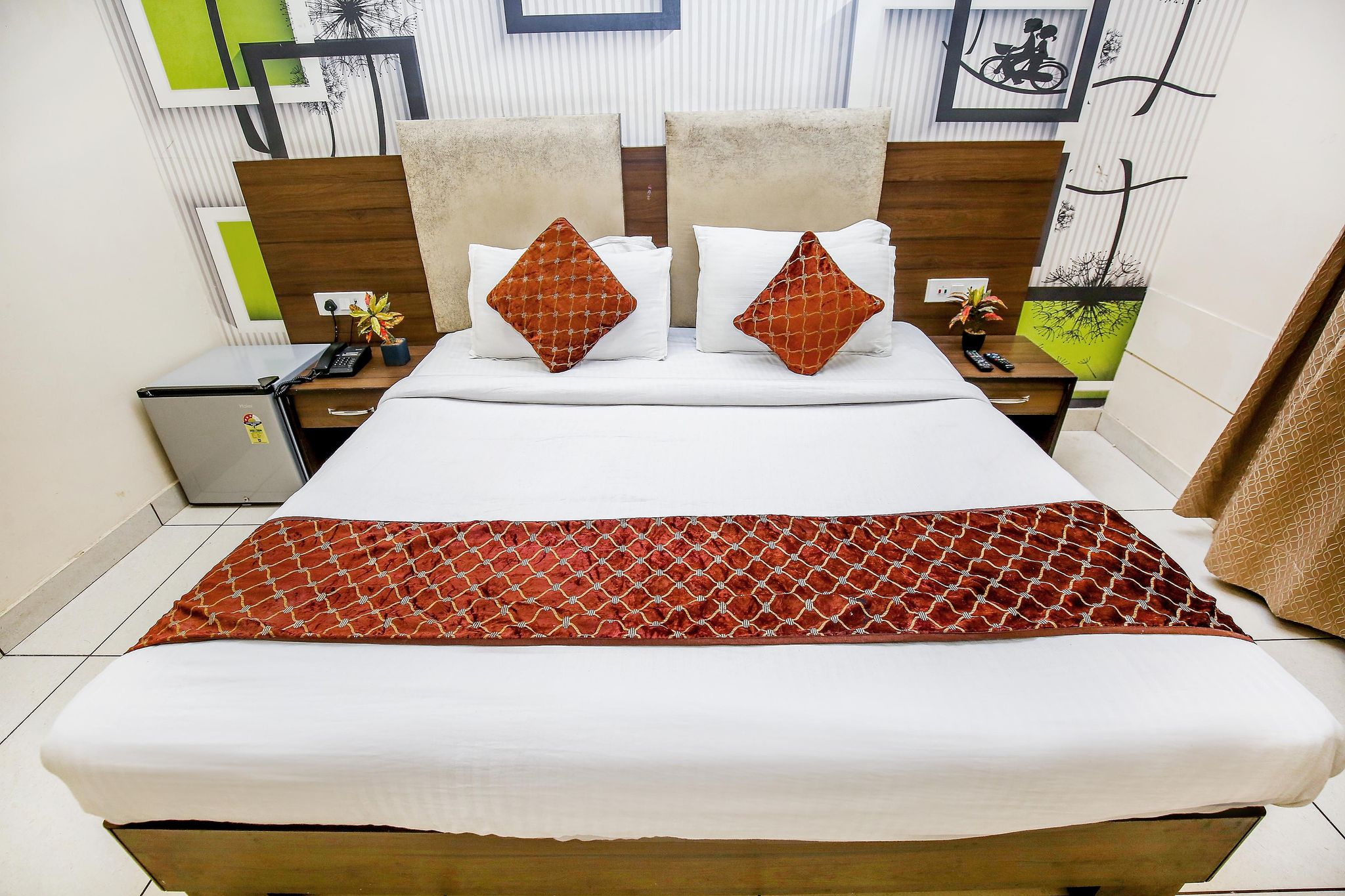 Hotel Karan Residency Deluxe Room -5 Mins Walk from Golden Temple 22