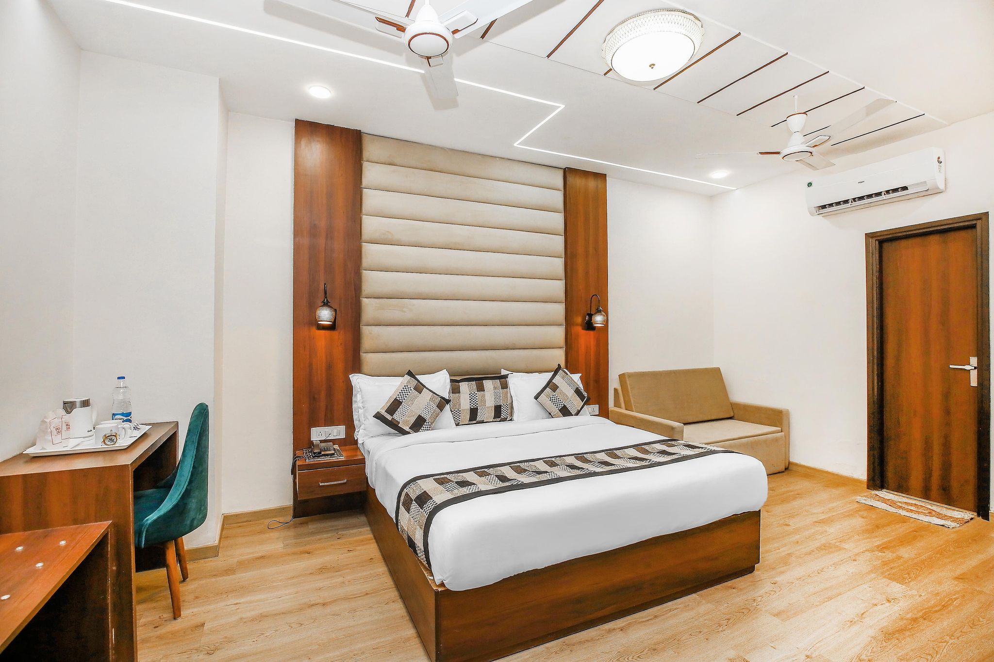 Hotel Karan Residency Royal Suite-Luxury Stay 5 mins walk from Golden Temple 7