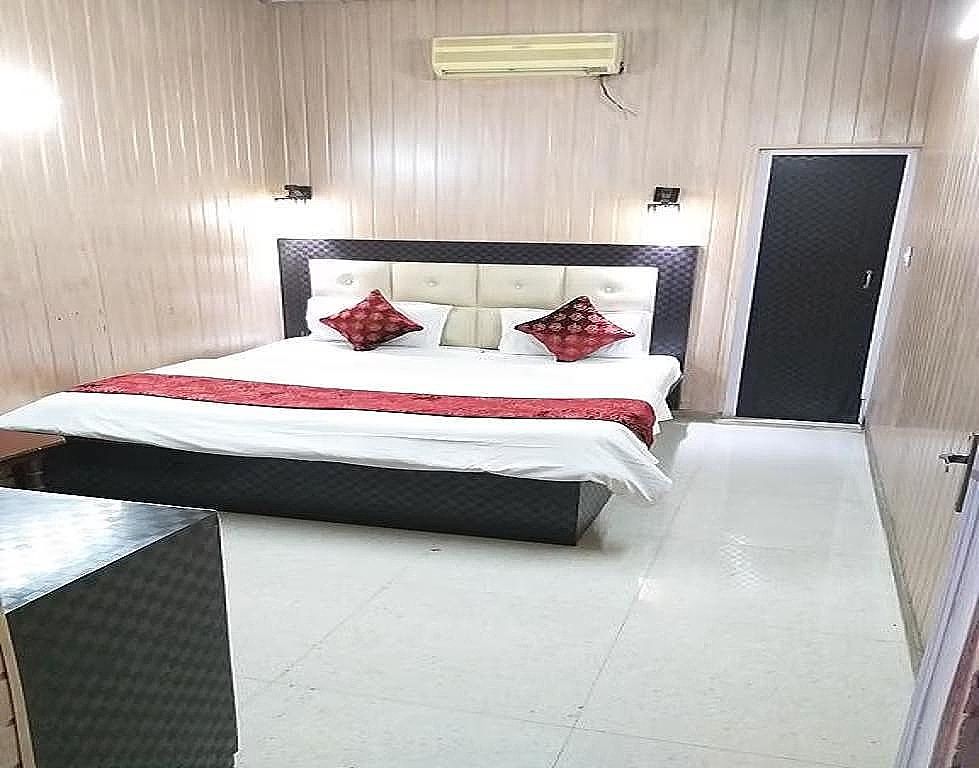 undefined Hotel Shehnaz 5