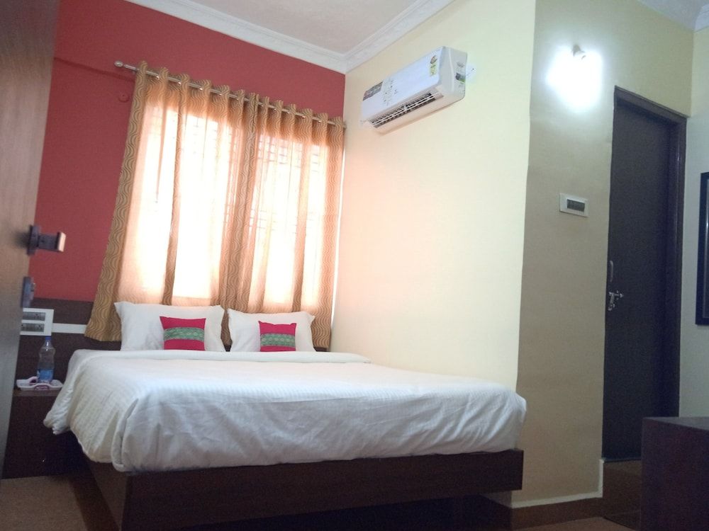 Sagar Resort Deluxe Room 11