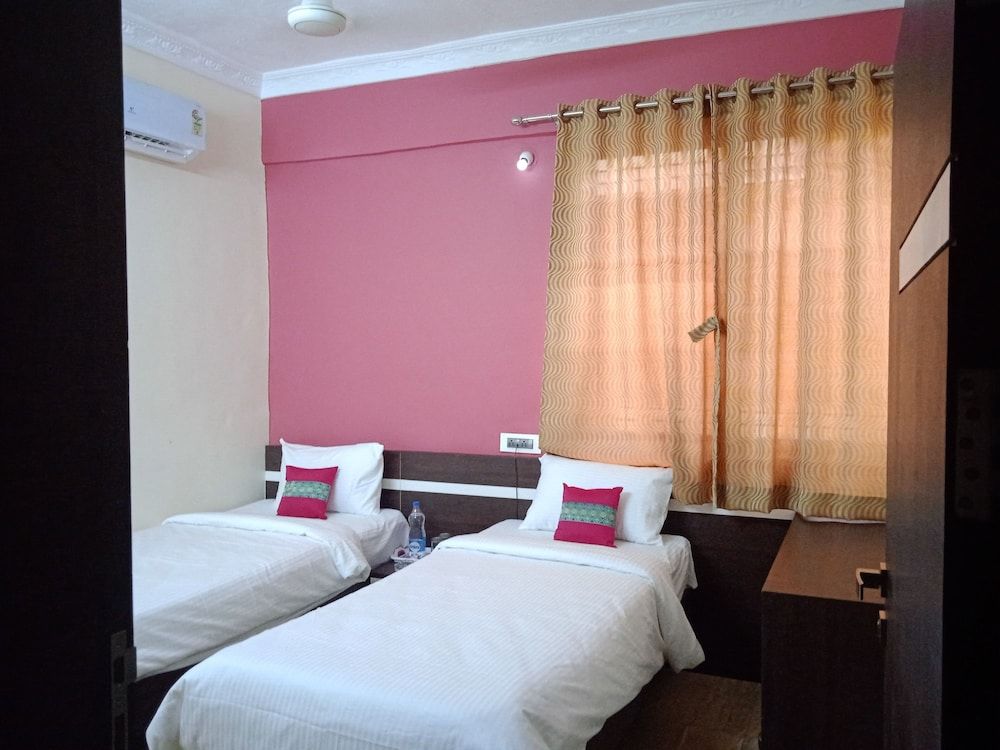 Sagar Resort Deluxe Room 7