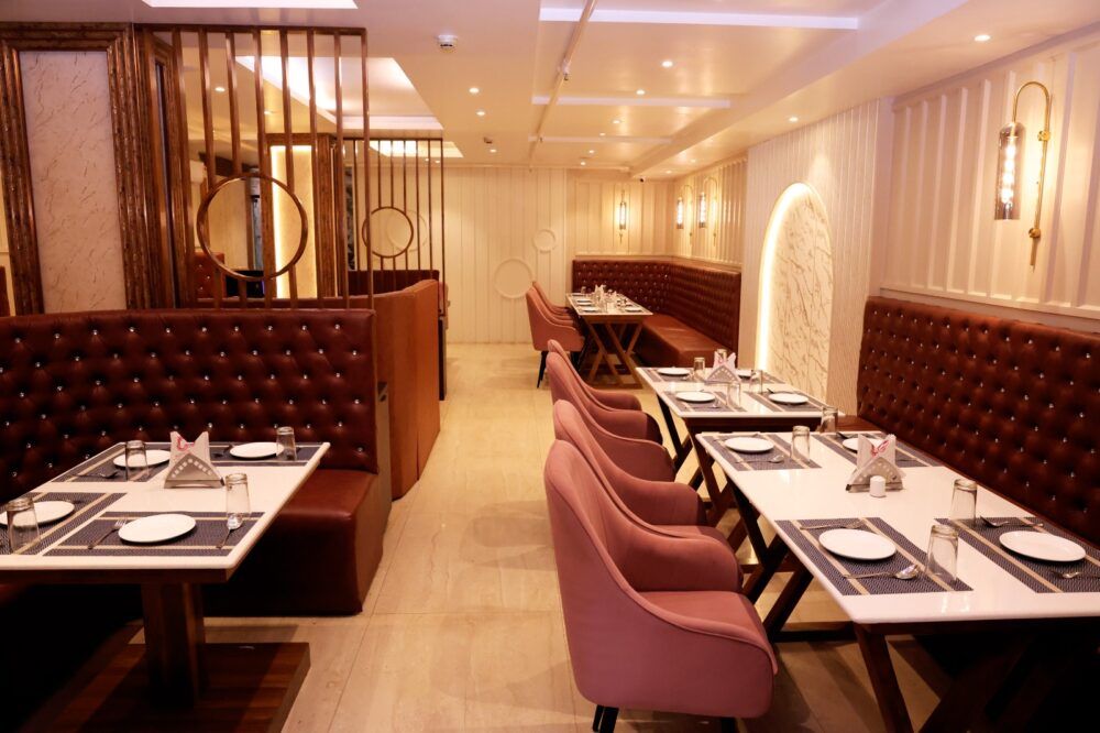 undefined Hotel Deep Continental 4