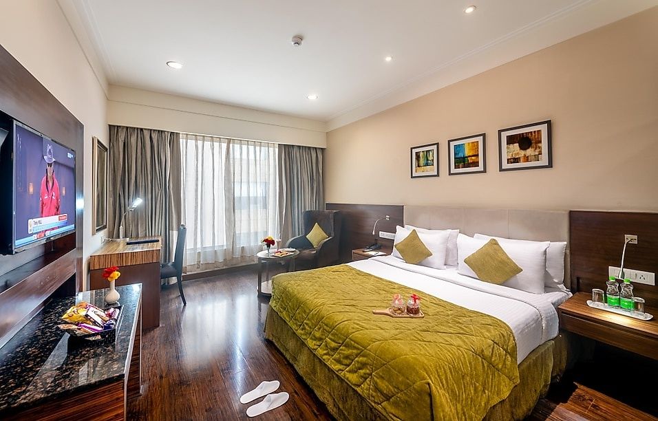 Deluxe King Bed