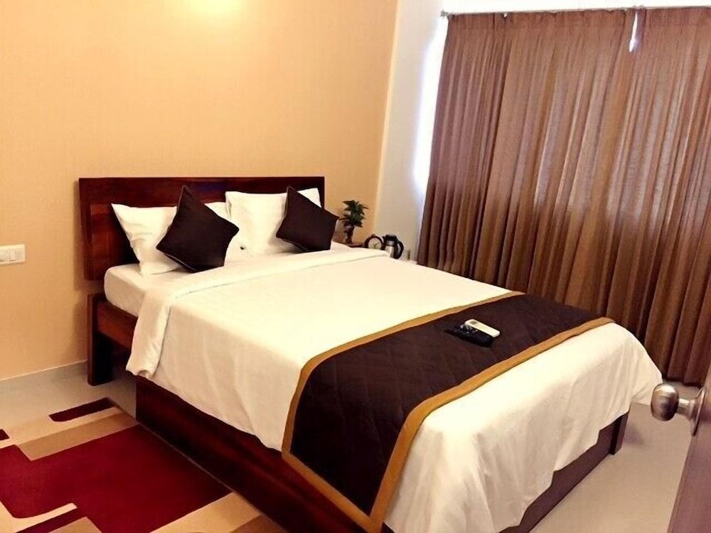 undefined High Sky Electronic City 10