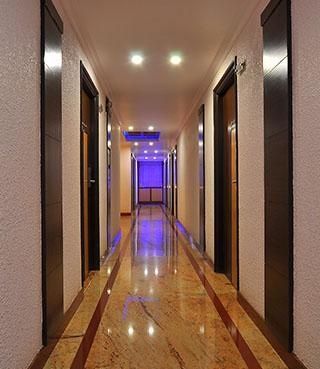 Hotel Premier Comforts Executive Room 11