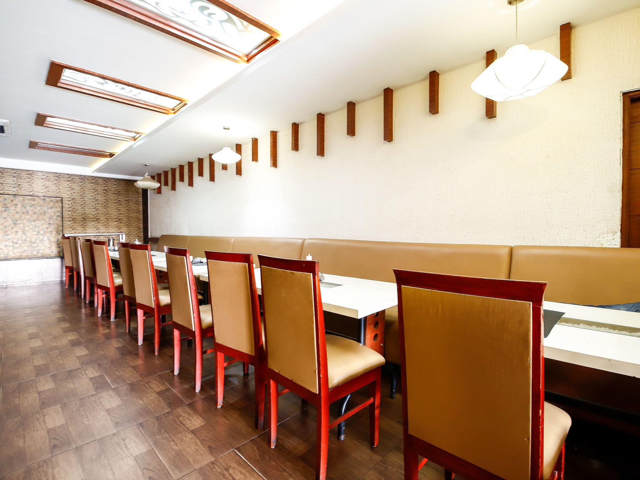 Food & Dining