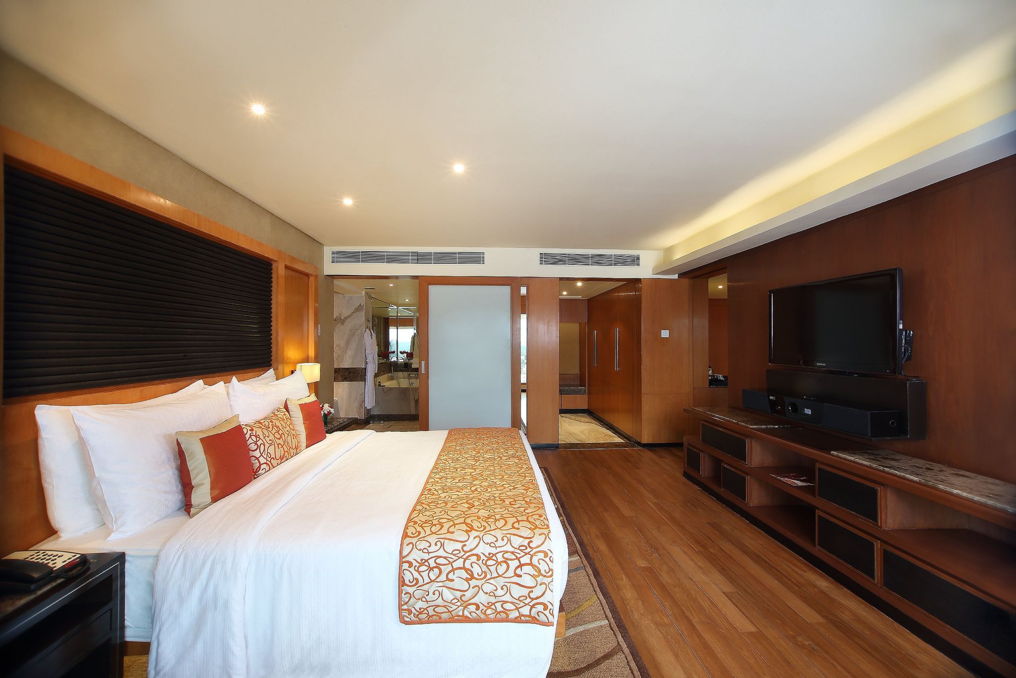Executive Club Room
