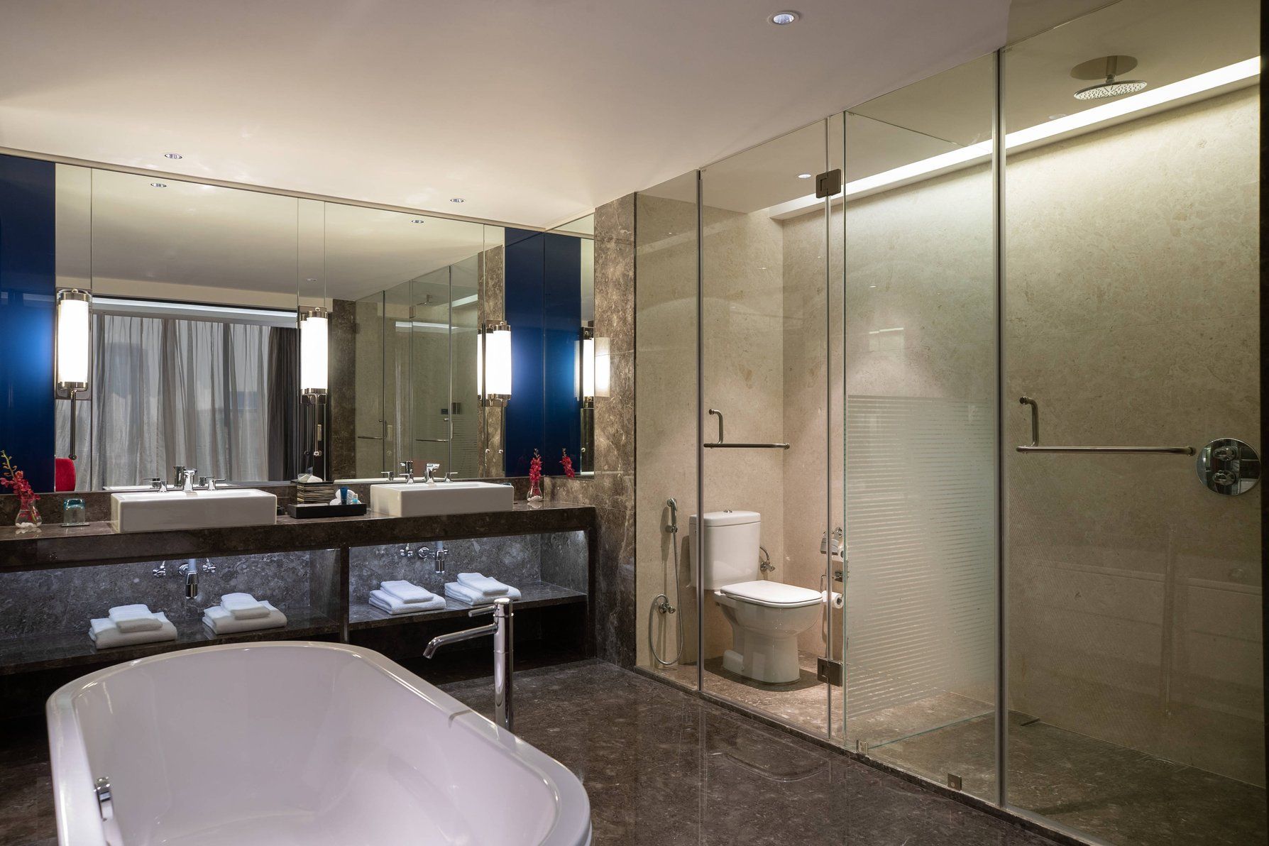 undefined Renaissance Bengaluru Race Course Hotel 5