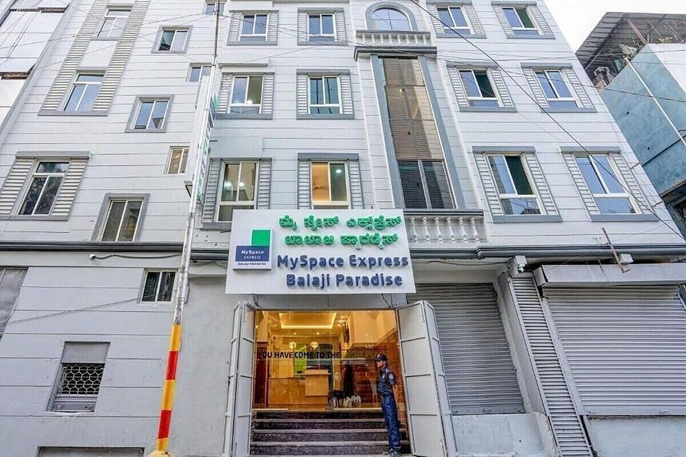 Sri Balaji Paradise Inn