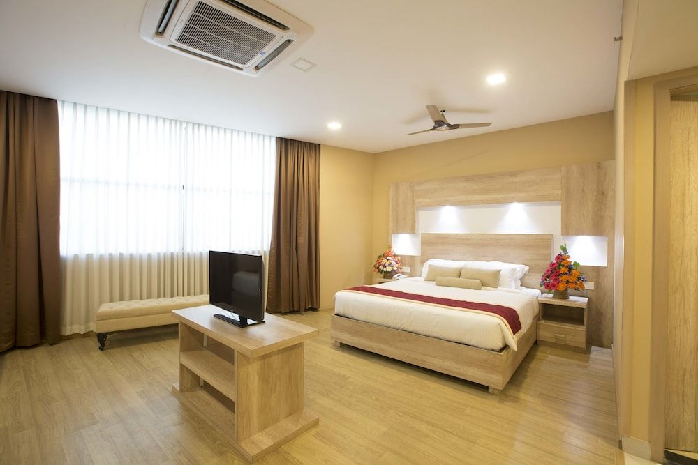 Supreme Boutique Hotel Luxury Suite 7