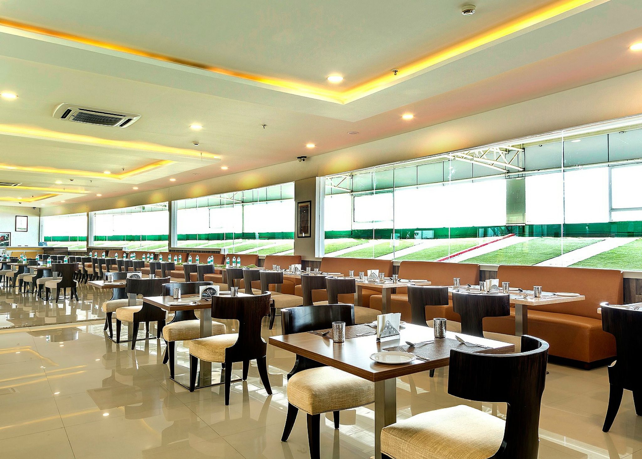 Food & Dining