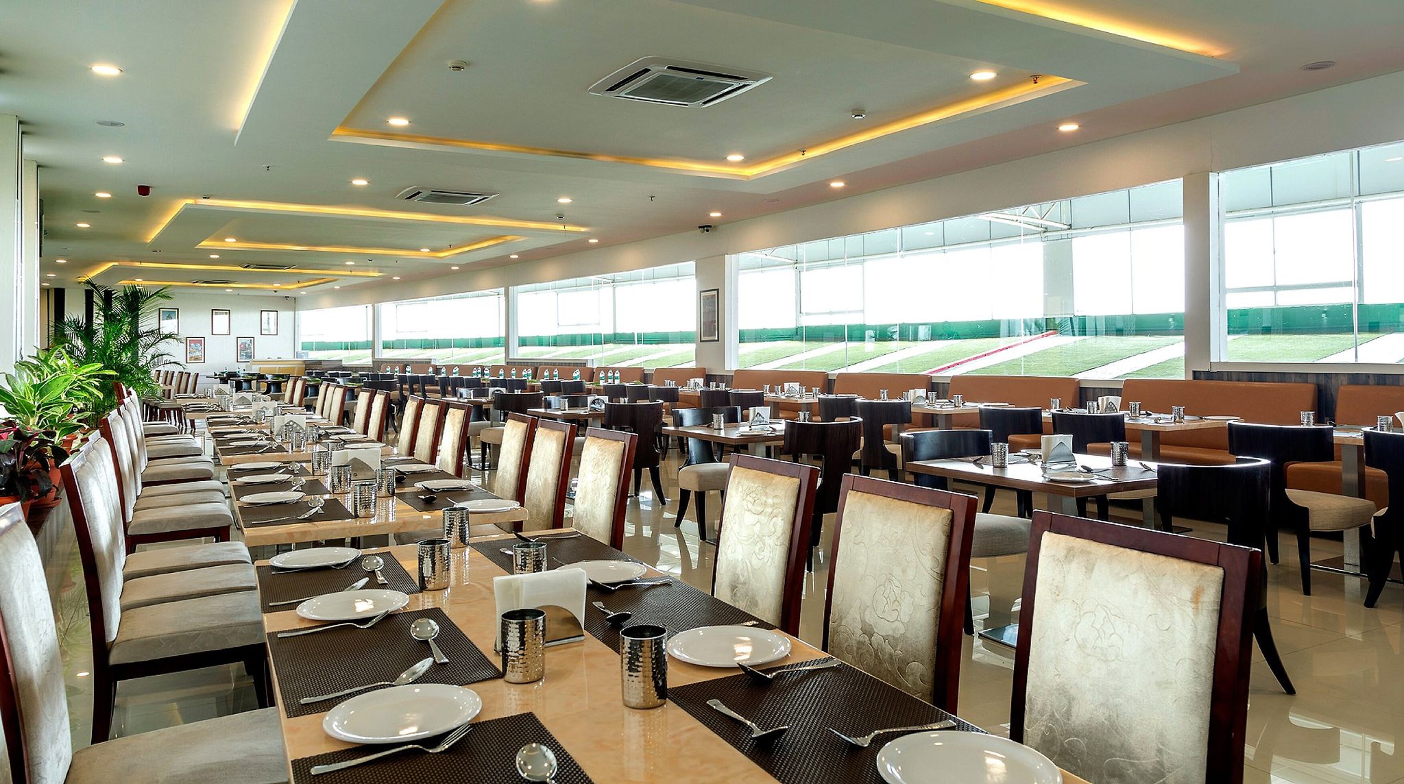 Food & Dining