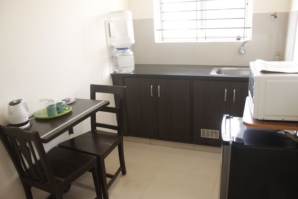 Tranquil Serviced Apartments Comfort Apartment, 1 Bedroom, Refrigerator & Microwave, City View 56
