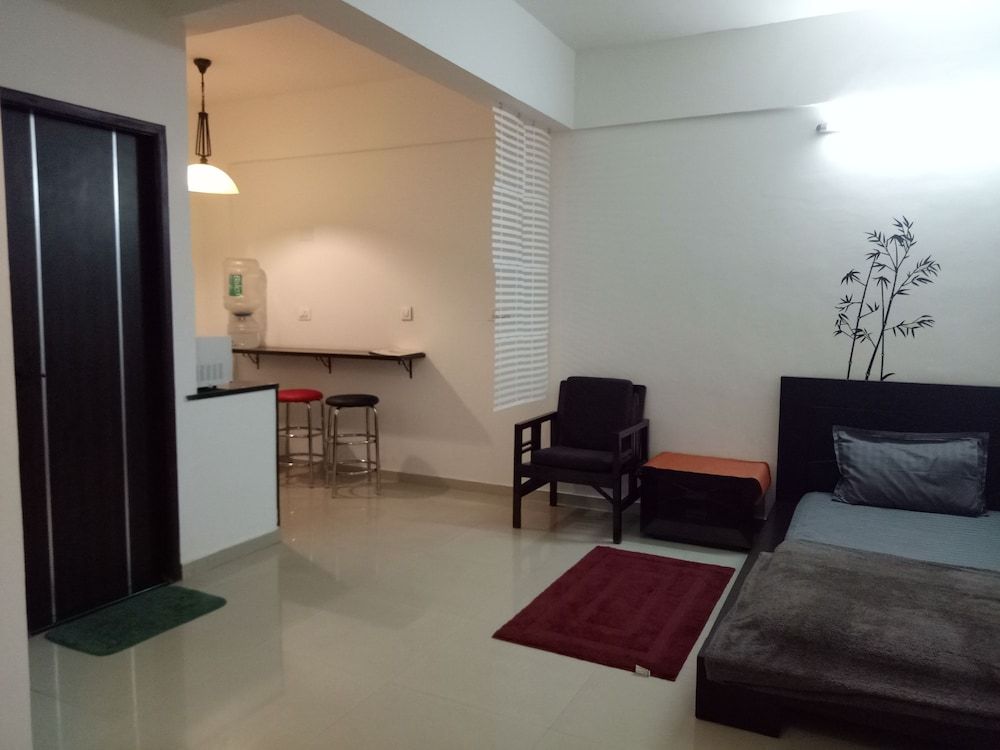 Tranquil Serviced Apartments Exclusive Apartment, 2 Bedrooms, Refrigerator & Microwave 16