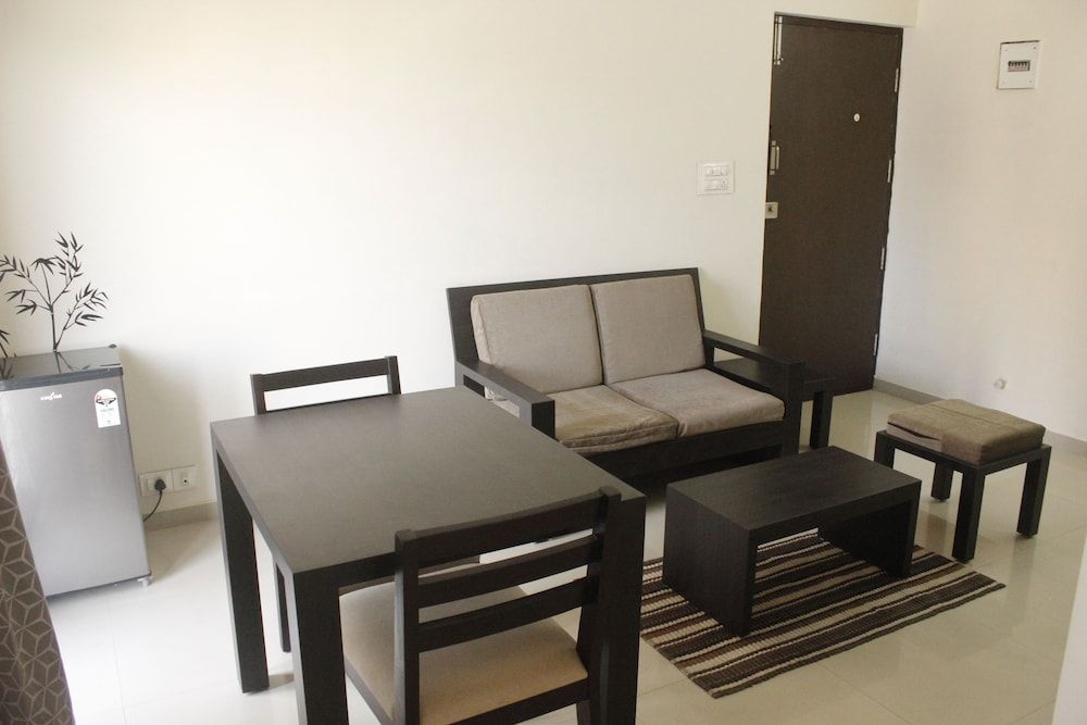 Tranquil Serviced Apartments Comfort Apartment, 1 Bedroom, Refrigerator & Microwave, City View 50