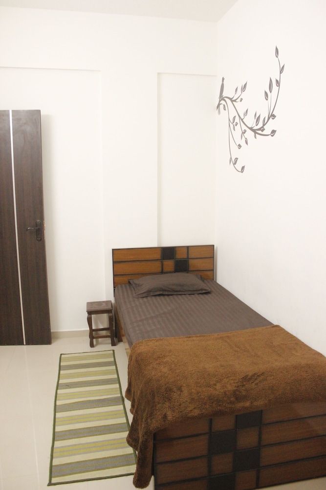 Tranquil Serviced Apartments Exclusive Apartment, 2 Bedrooms, Refrigerator & Microwave 4