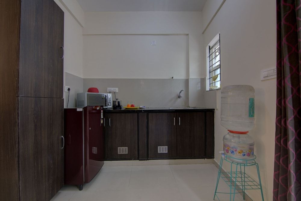 Tranquil Serviced Apartments Comfort Apartment, 1 Bedroom, Refrigerator & Microwave, City View 34
