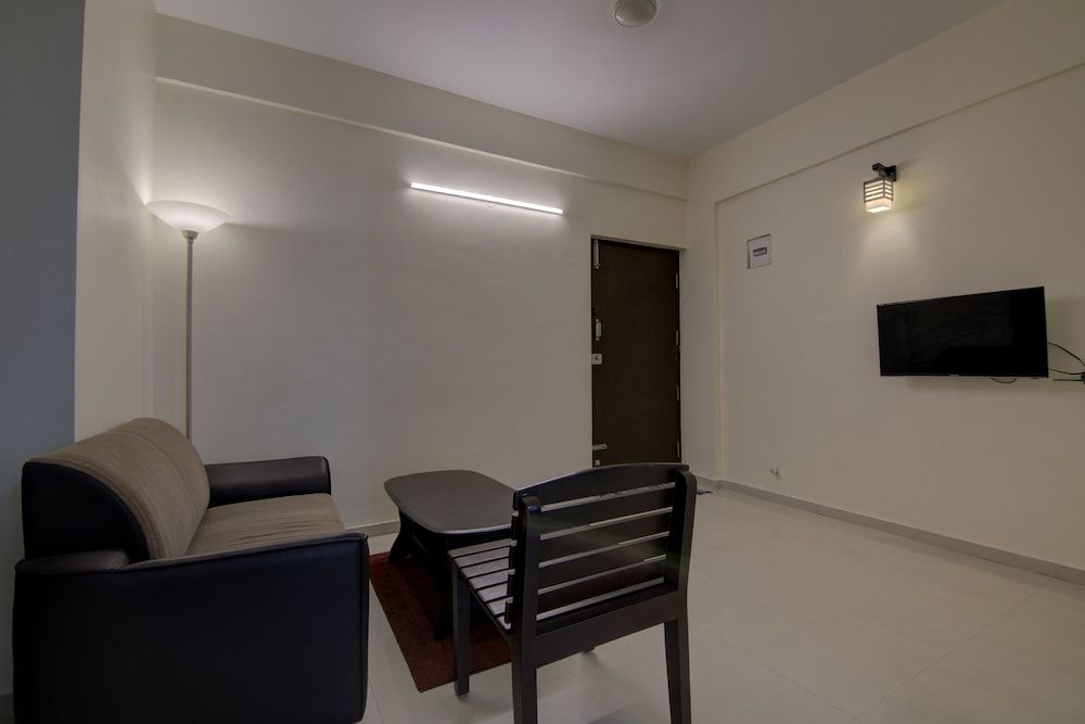 Tranquil Serviced Apartments Comfort Apartment, 1 Bedroom, Refrigerator & Microwave, City View 27