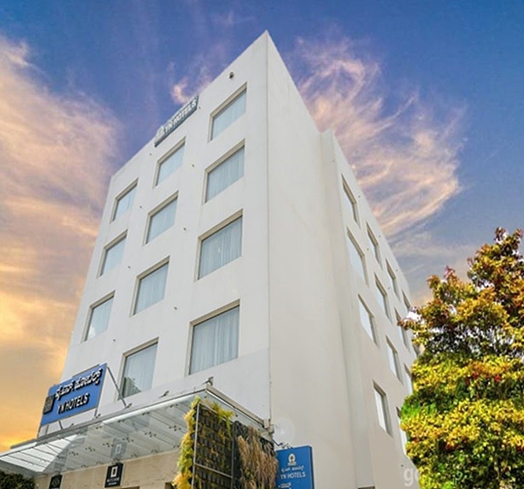 undefined Y N Hotels 10