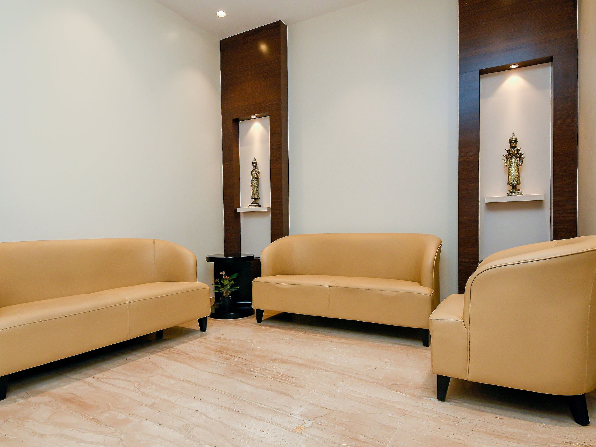 undefined Y N Hotels 3