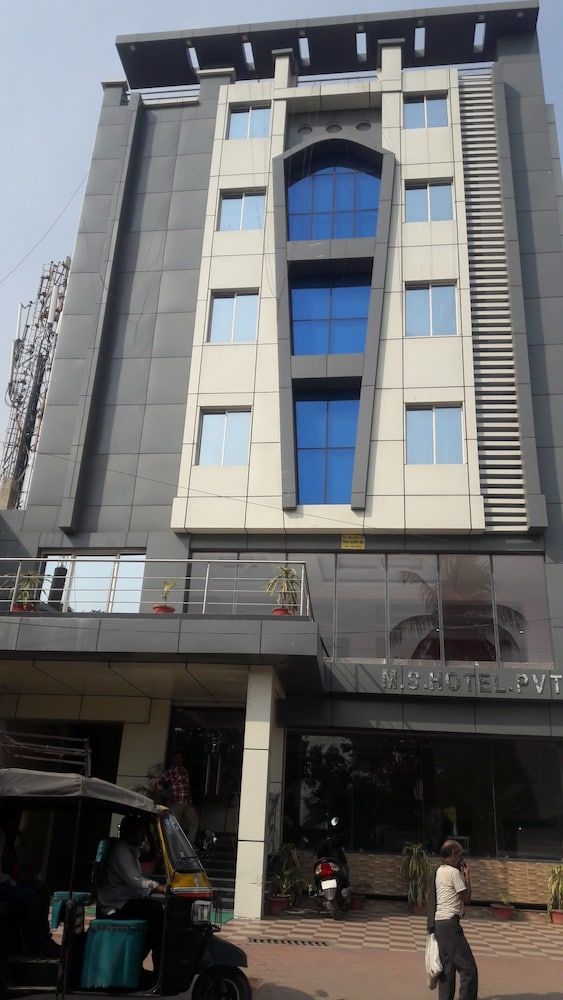 undefined M S Hotel 7