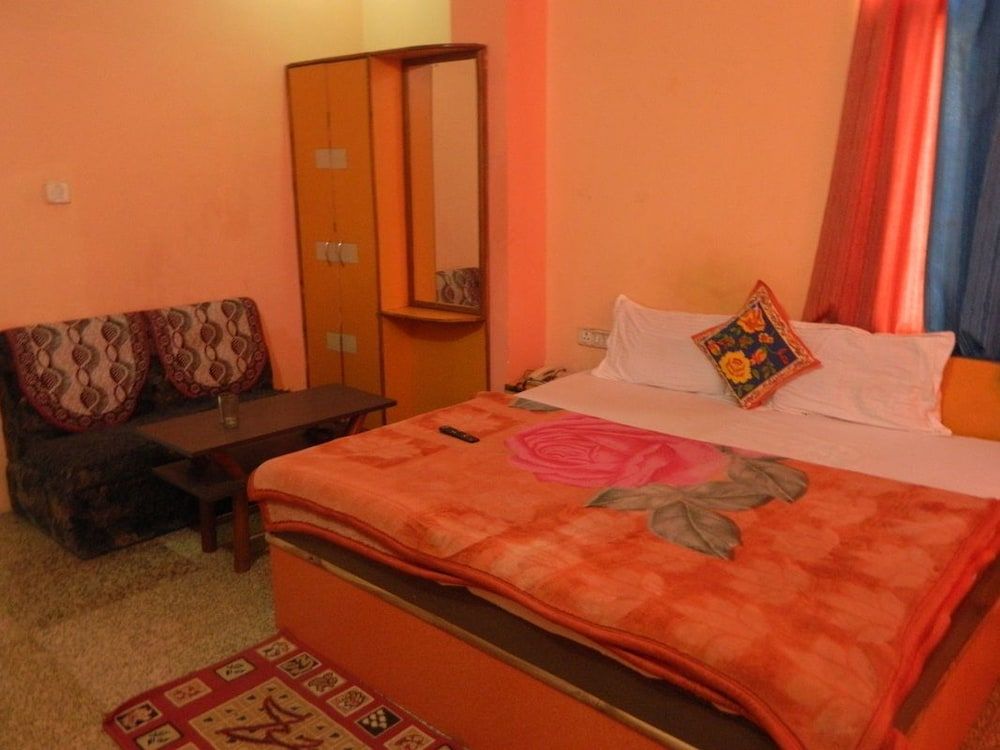 undefined Hotel Mid Town 5