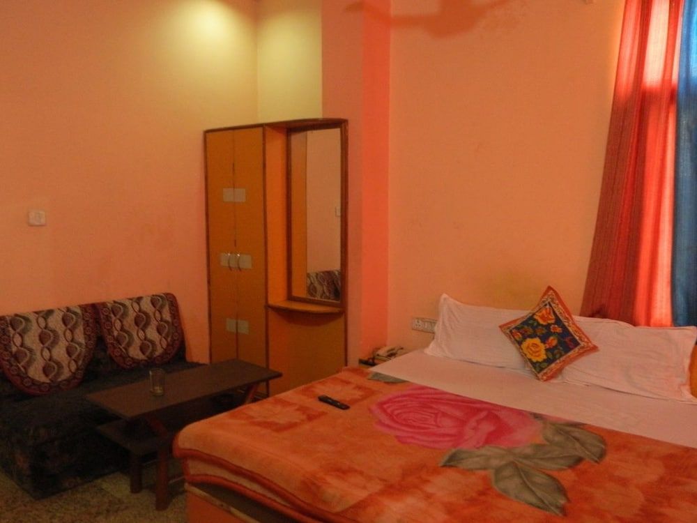 undefined Hotel Mid Town 10