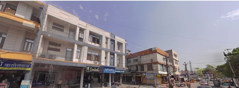 undefined Hotel Mid Town 2