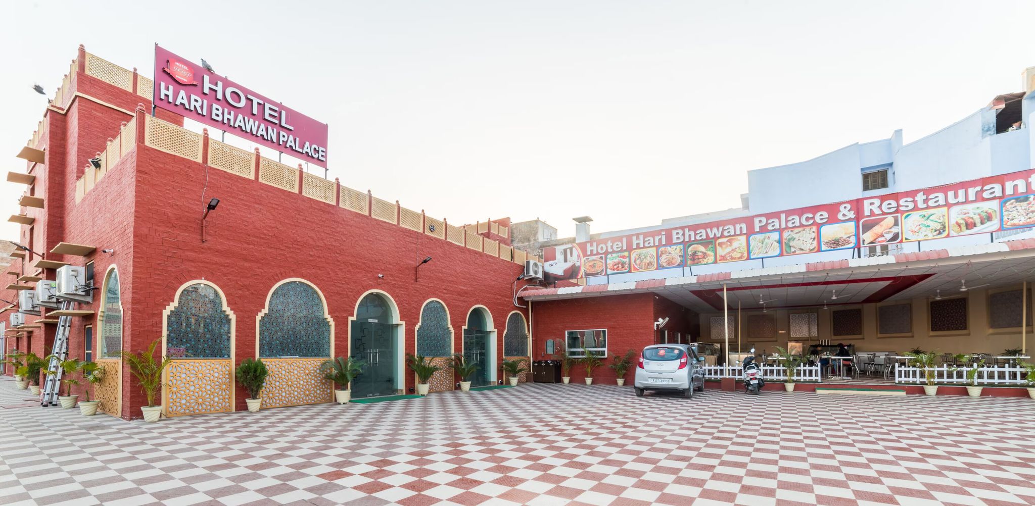 undefined Hotel Hari Bhawan Palace