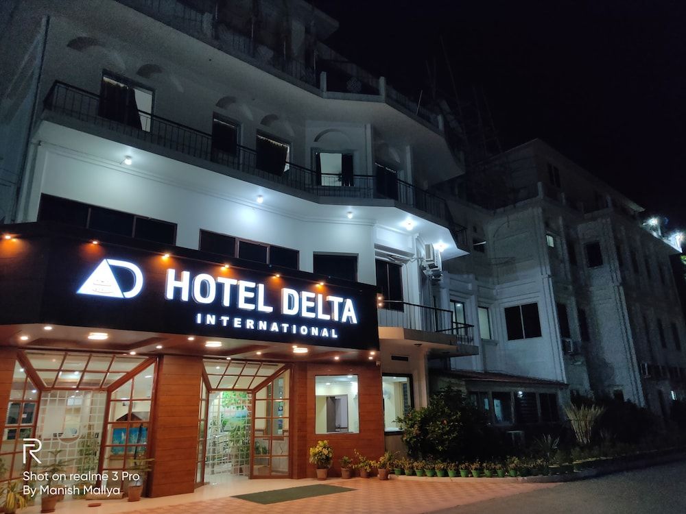 undefined Hotel Delta International 9