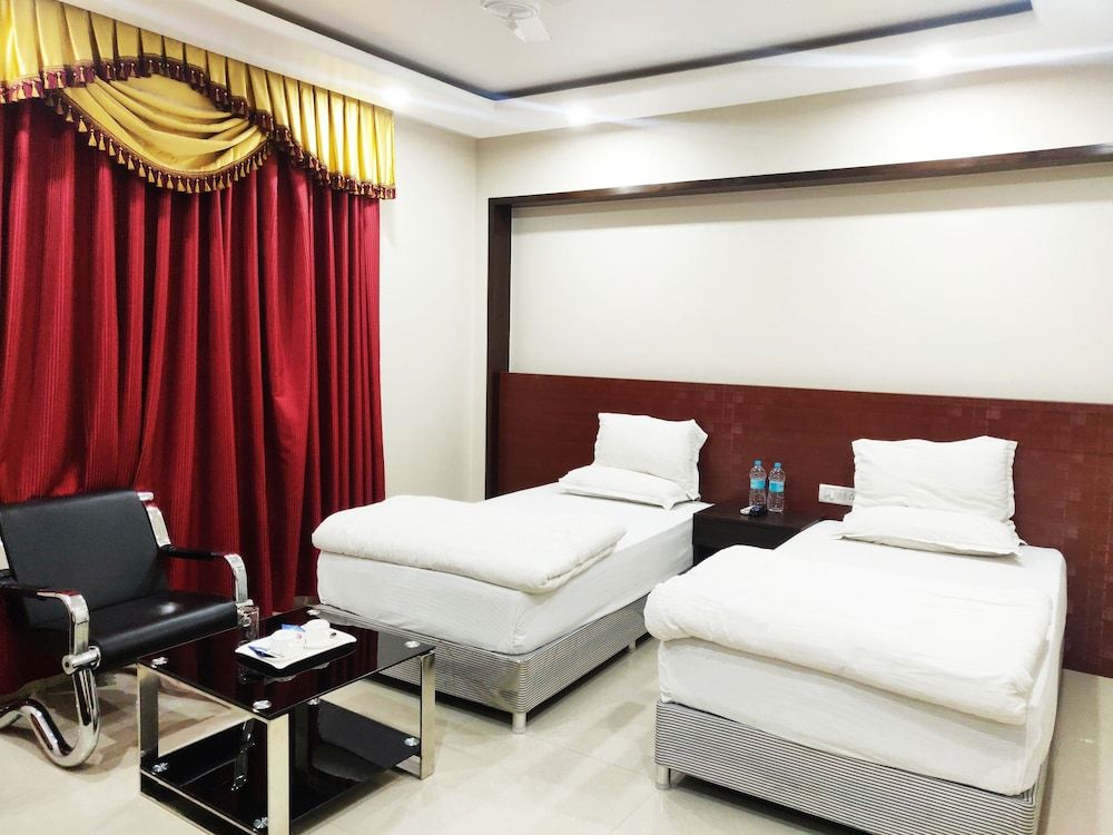 Bodhgaya Seven Inn Hotel n Restaurant Deluxe Double or Twin Room
