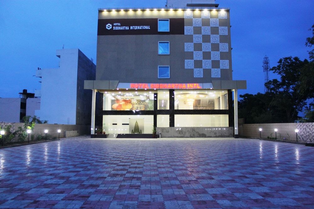 undefined Hotel Siddhartha international 2