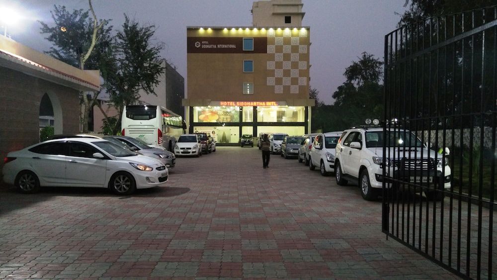undefined Hotel Siddhartha international 4
