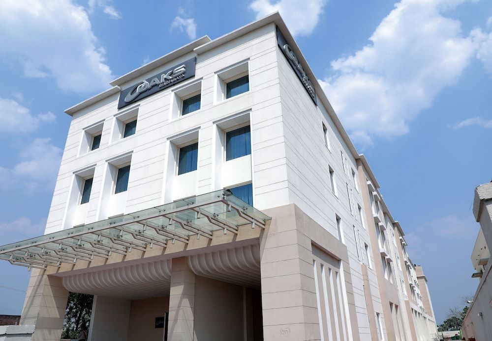 undefined Oaks Bodhgaya