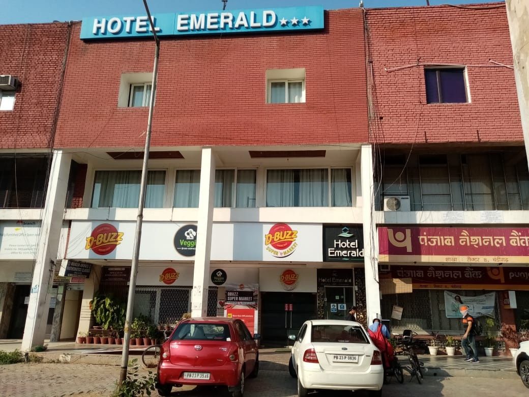 Hotel Emerald