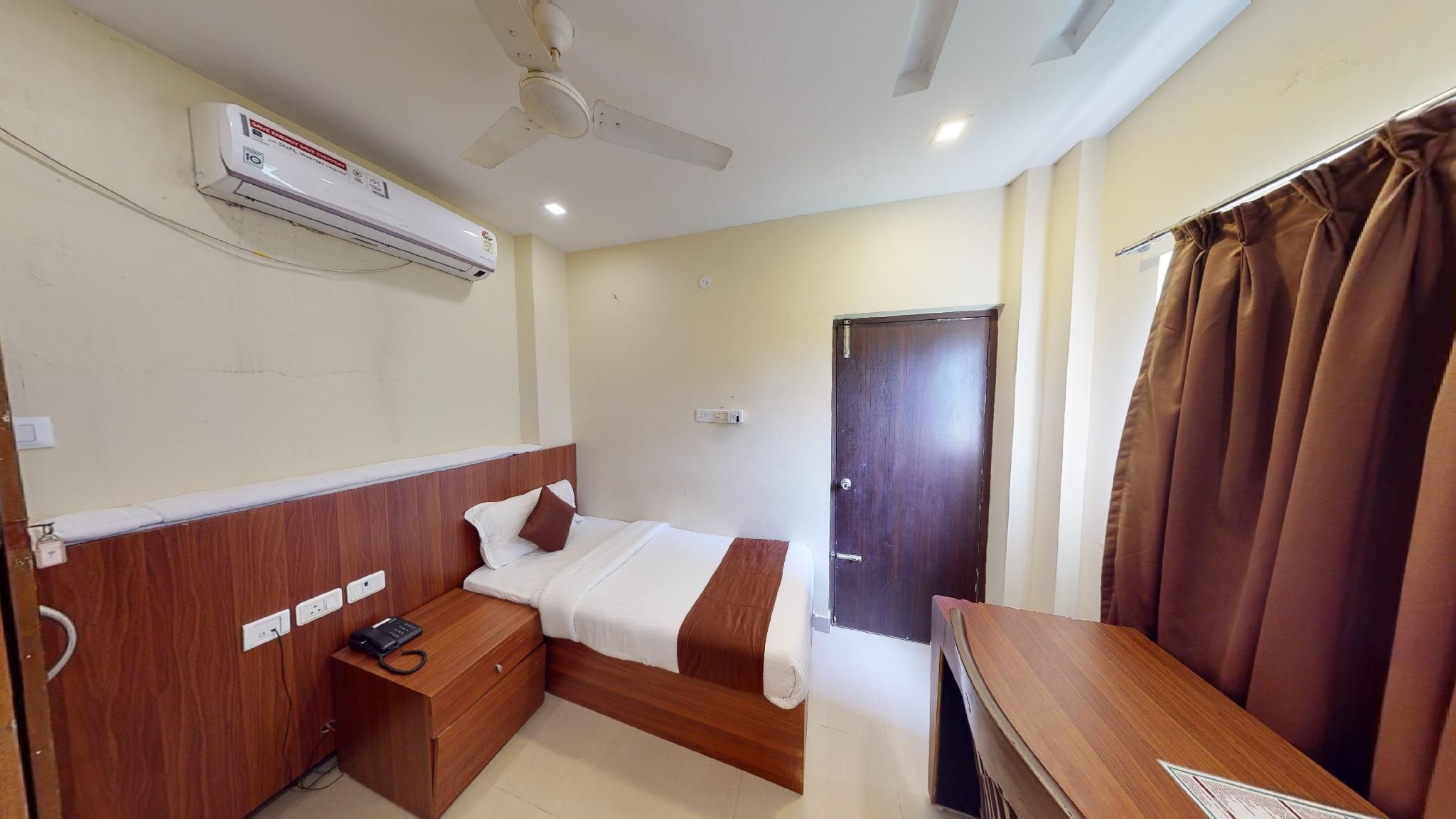 Budget Single Room
